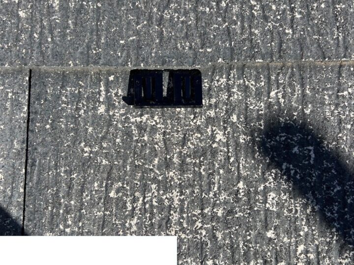 【屋根】タスペーサー施工中