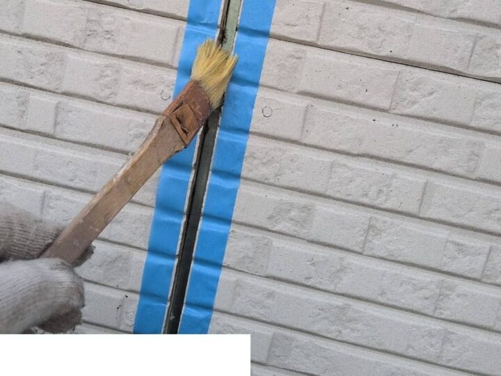 【コーキング】プライマー塗布