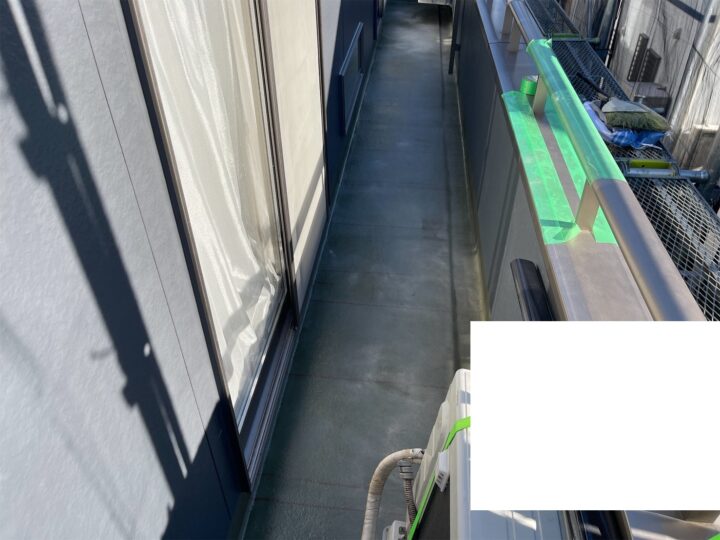 【ベランダ】中塗り