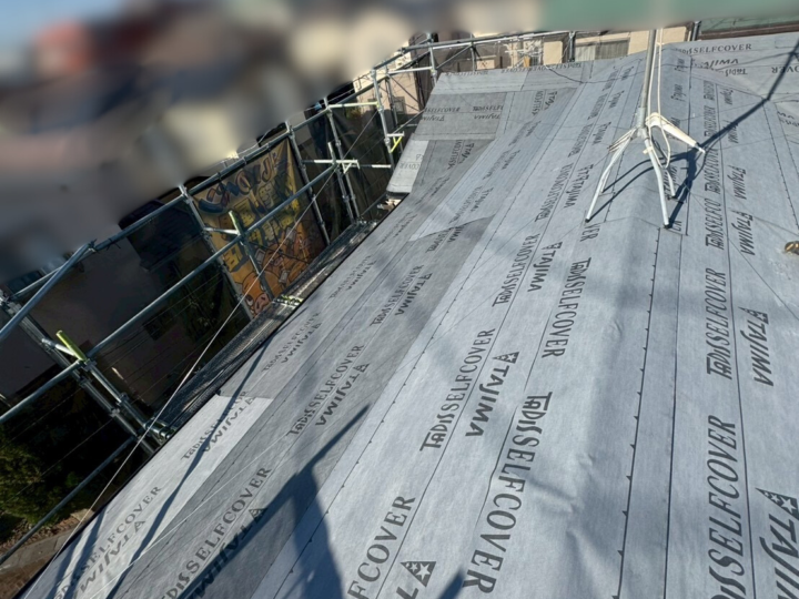 【屋根】ルーフィング貼付け(カバー工法)