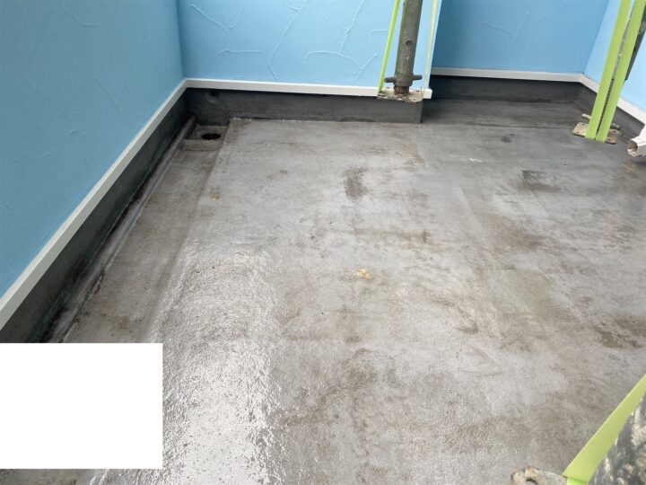 【ベランダ】プライマー塗布