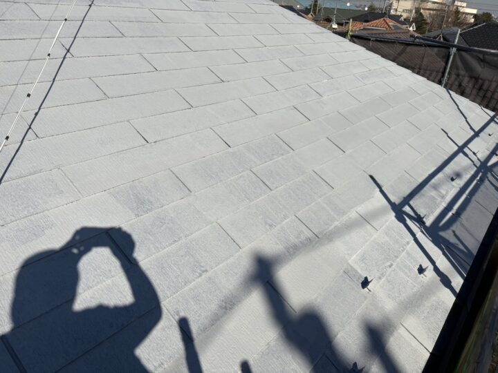 【屋根】下地調整施工(ベスコロフィーラー施工)