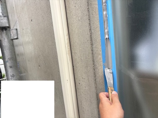 【シーリング】ヘラ押さえ