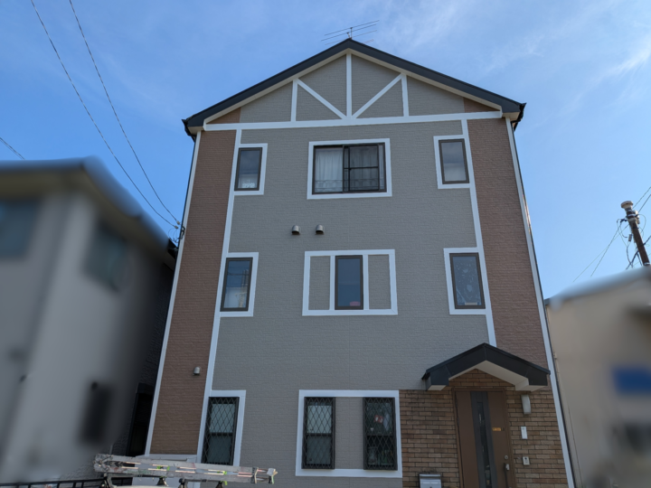 三郷市　I様邸｜外壁・屋根塗装・ベランダFRP防水施工